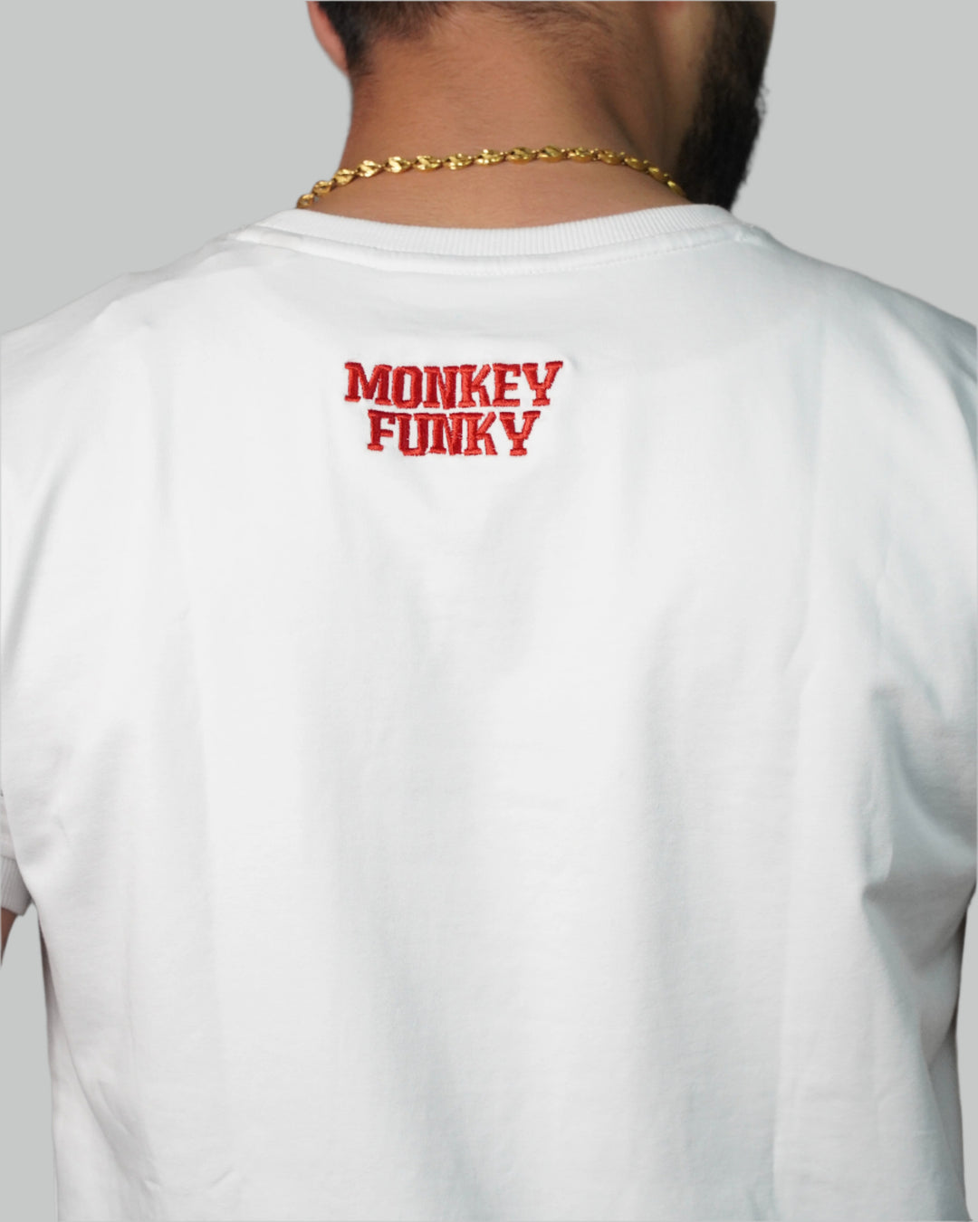 Classy White Tee Hammo